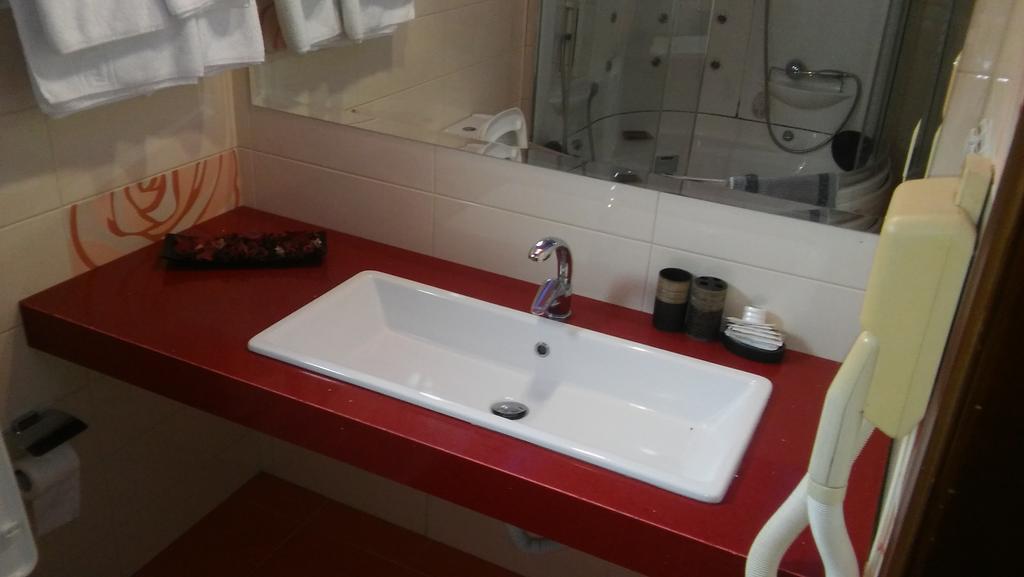Nefeli Hotel 코자니 외부 사진